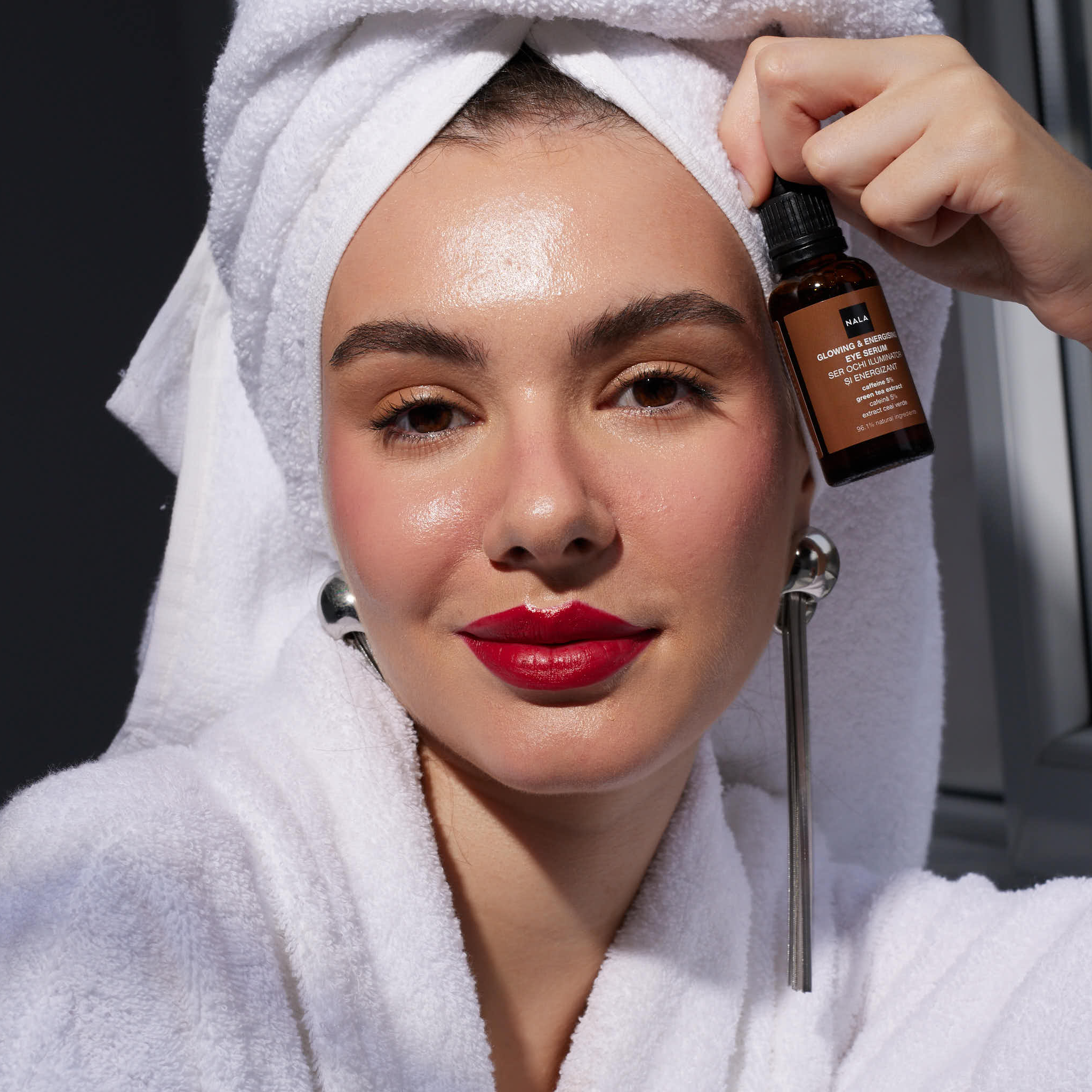 Glowing & Energizing Eye Serum - 5% Caffeine + Green Tea Extract