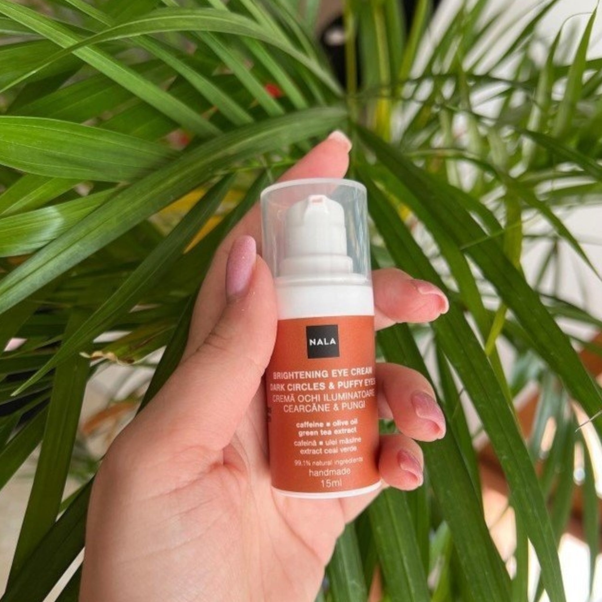 Brightening Eye Cream - Dark Circles & Puffy eyes - Caffeine, Shea, Green Tea