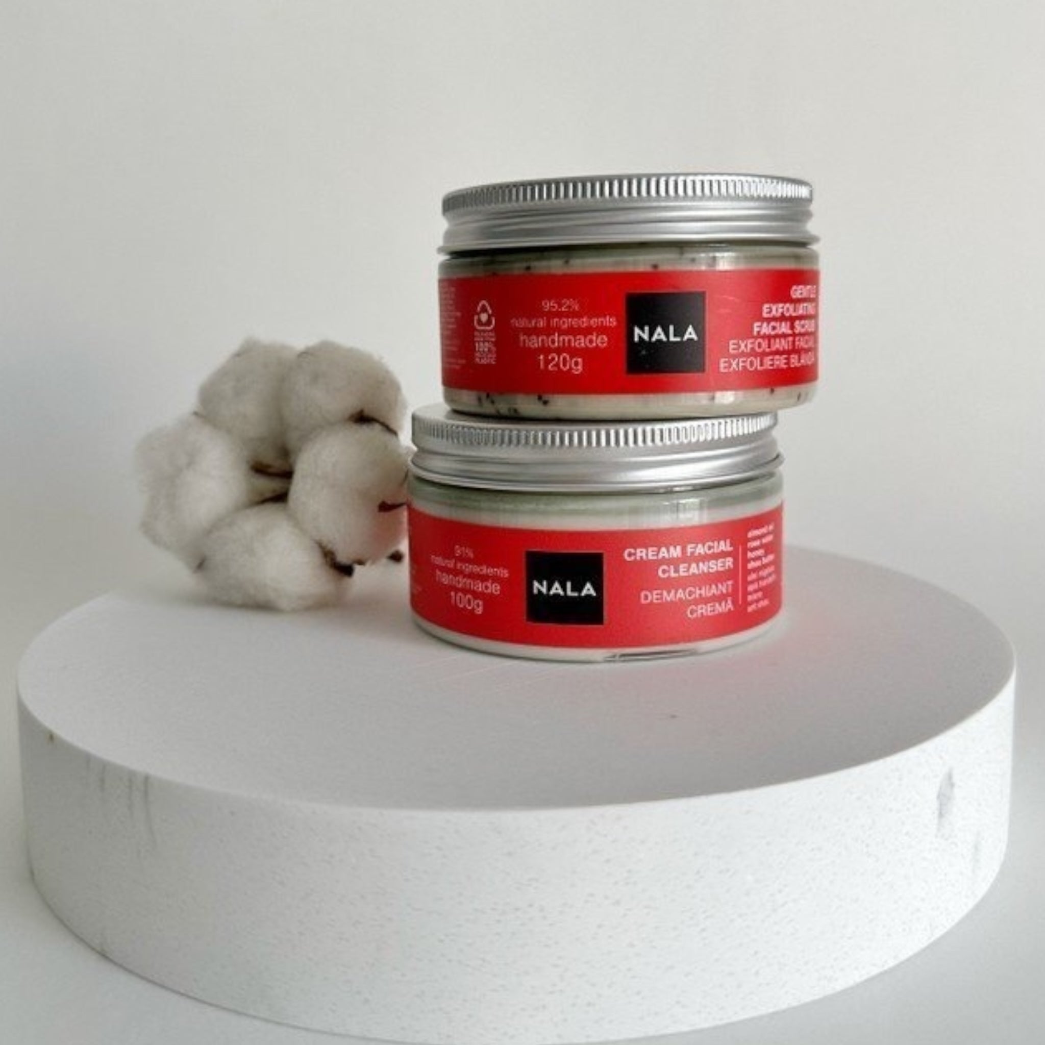 Gentle Exfoliating Facial Scrub - Strawberry & Mango Butter