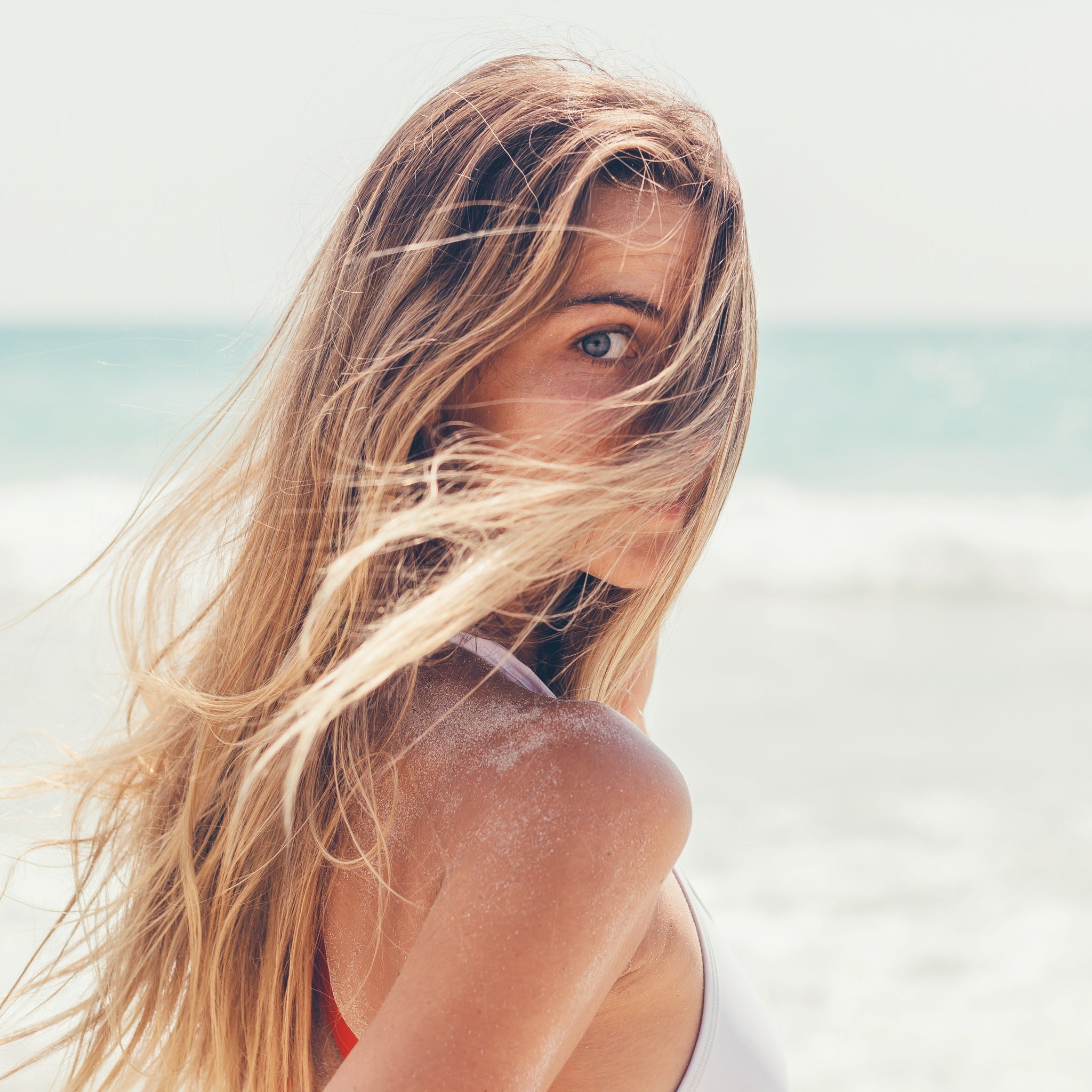 Shimmering Sea Salt Hair Spray - Orange & Pineapple