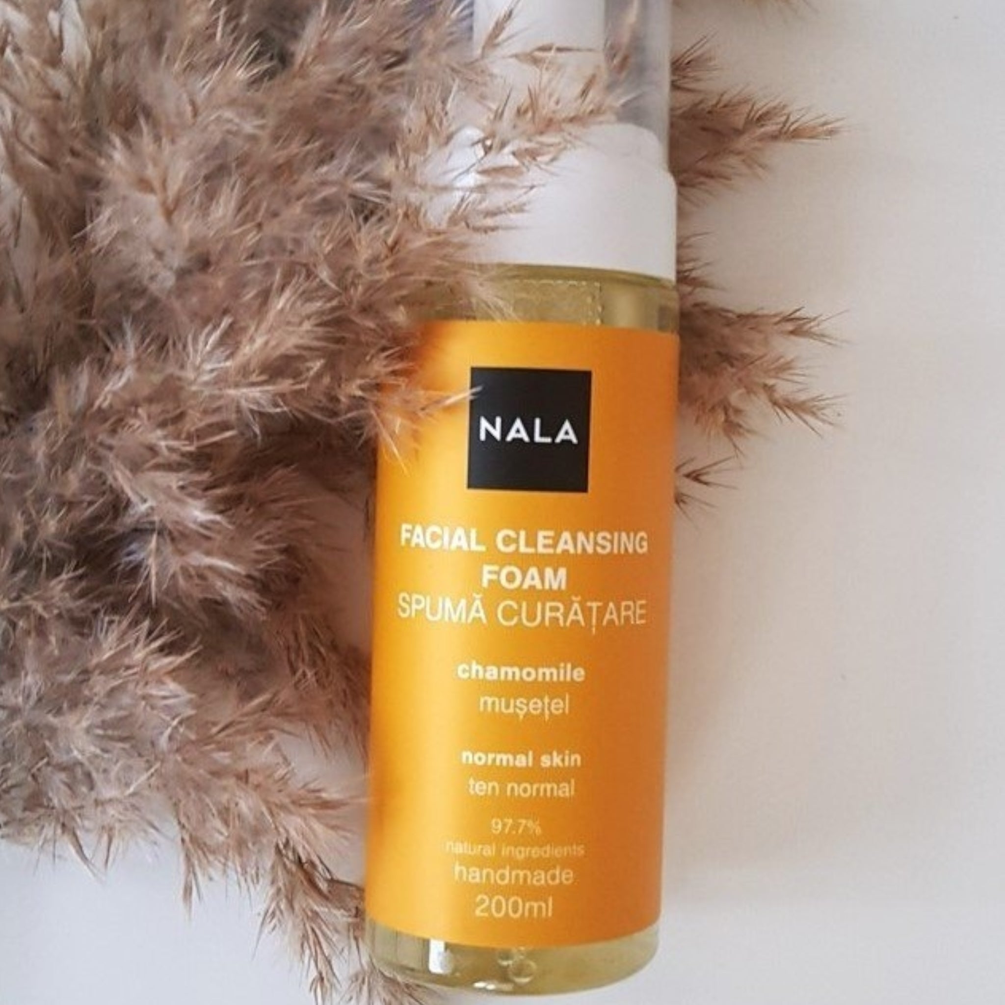 Facial Cleansing Foam for Normal Skin - Chamomile